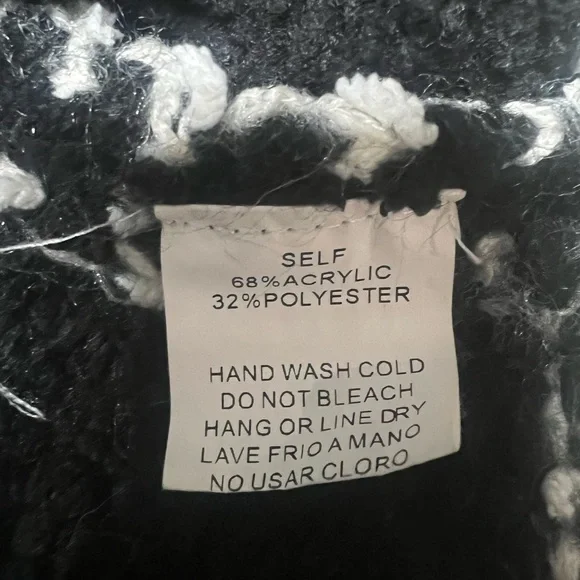 Easel Chunky Black and White Striped Button Up Cardigan Med/Large - Picture 4 of 4